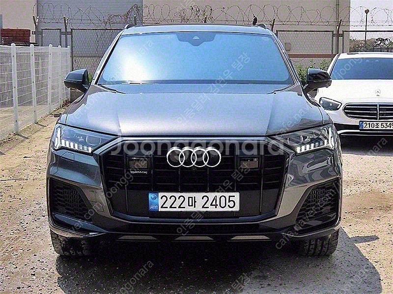 회색 아우디 Q7 중고 아우디 Q7 중고차 55 TFS...--6